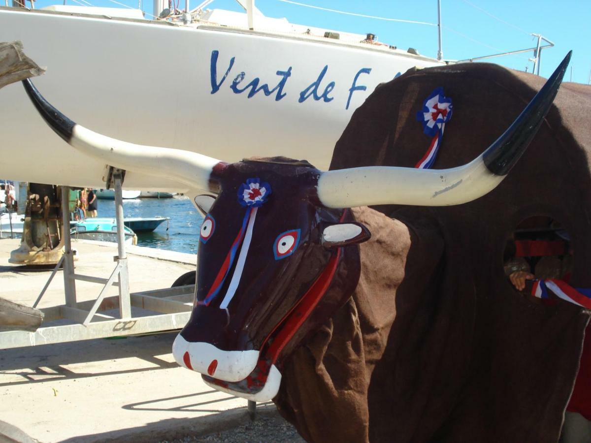 דירות Mèze Port Mezua מראה חיצוני תמונה