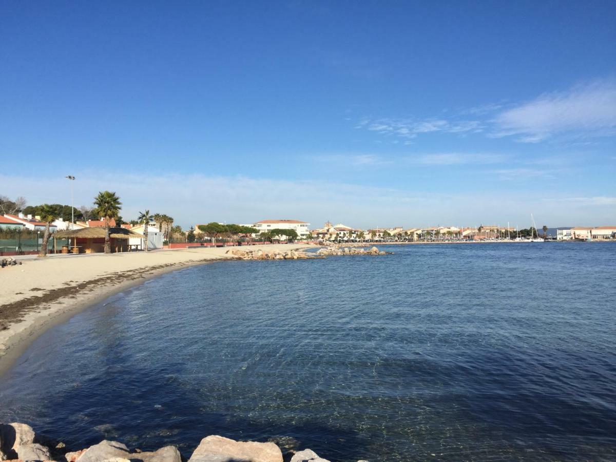 דירות Mèze Port Mezua מראה חיצוני תמונה